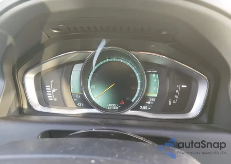 2015 Volvo Xc60 T5 Premier из США, поврежденный, VIN YV426MDB1F2586860